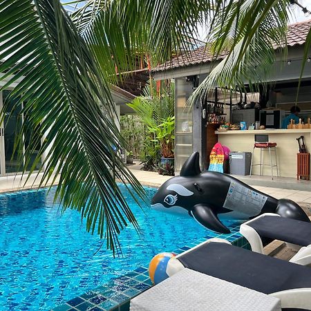 The Snug Airportel - Phuket Airport Nai Yang Beach Buitenkant foto